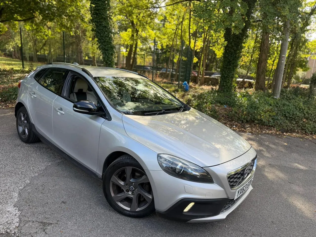 Volvo V40