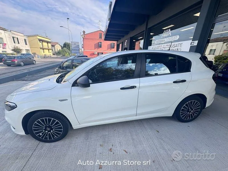 Fiat Tipo 2023 photo 2