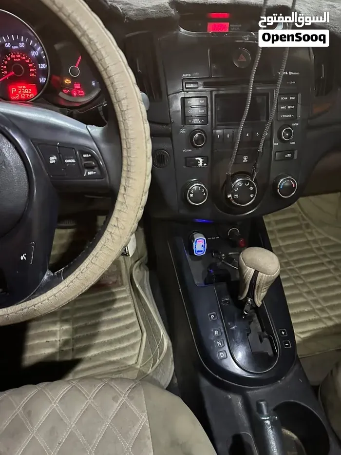Kia Cerato 2010 photo 2