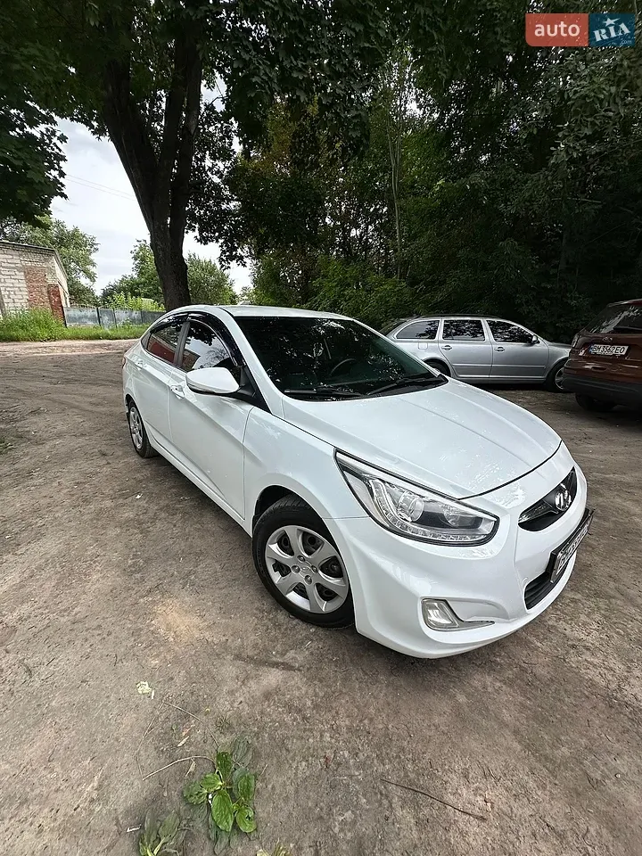 Hyundai Accent
