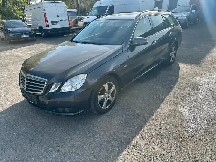 Mercedes-Benz E 220 Cdi