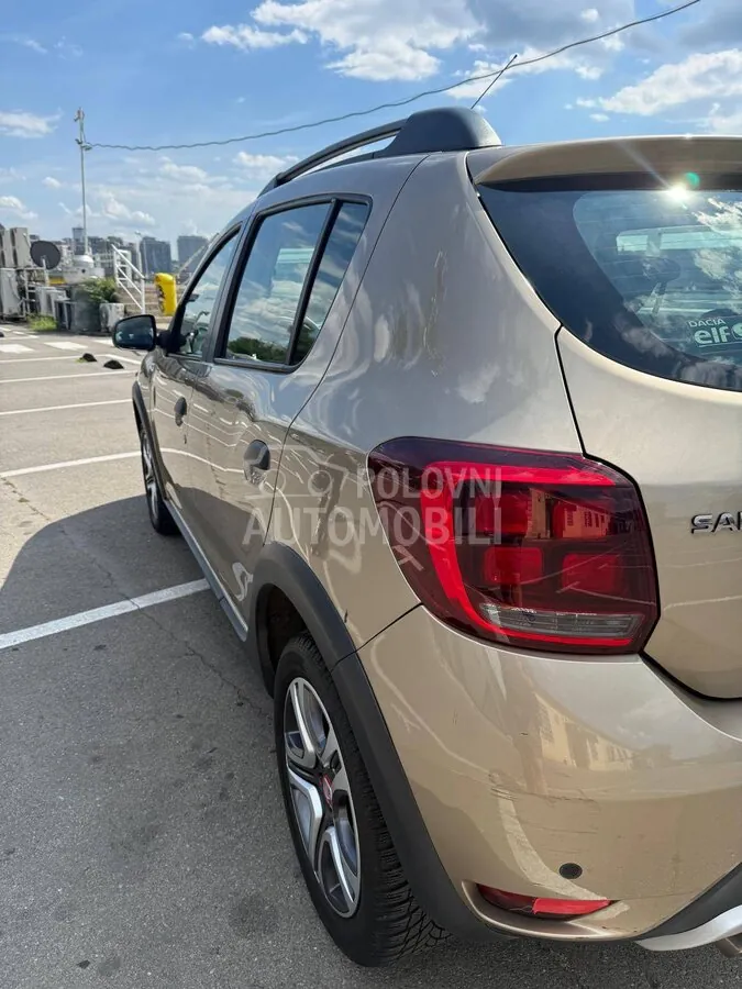 Dacia Stepway 2019 photo 2