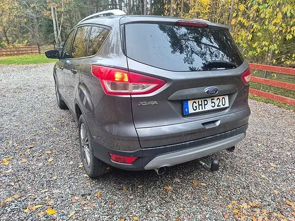Ford Kuga 2014 photo 4