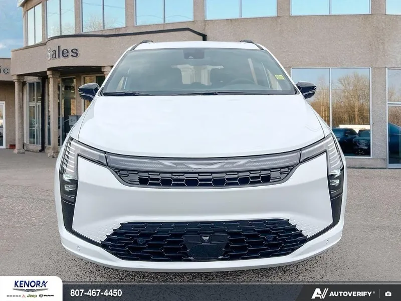 Chrysler Pacifica 2027 photo 2