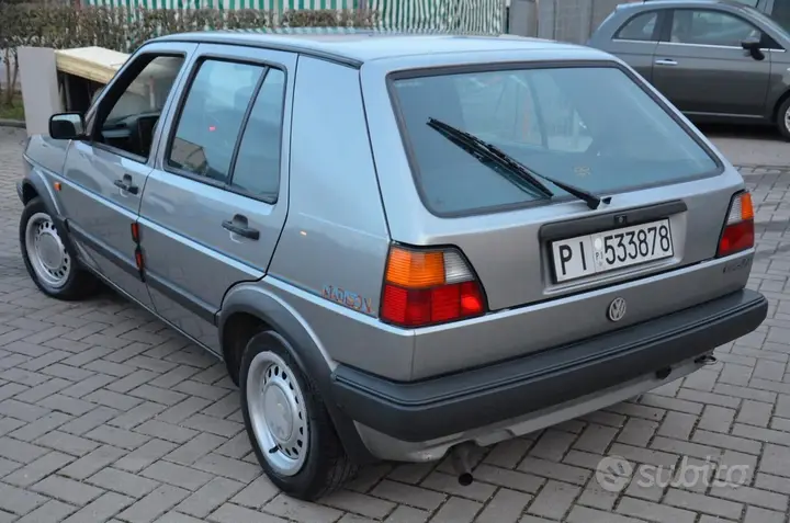 Volkswagen Golf 1990 photo 3