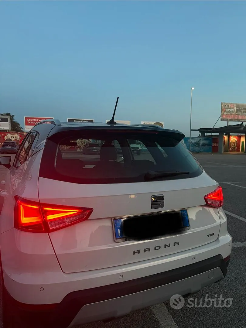 Seat Arona 2019 photo 3