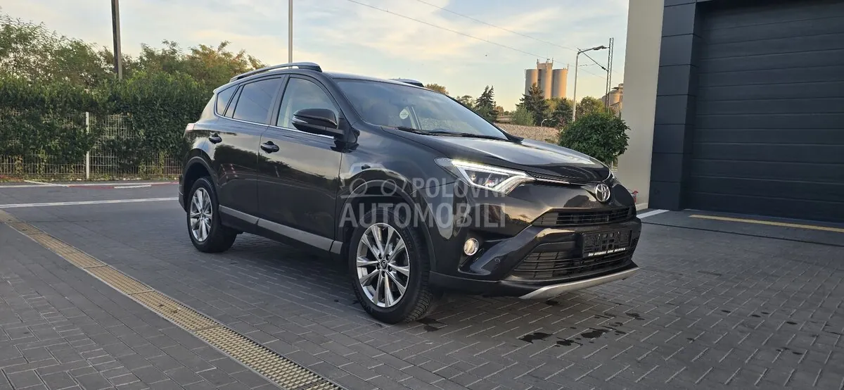 Toyota Rav 4 2016 photo 2
