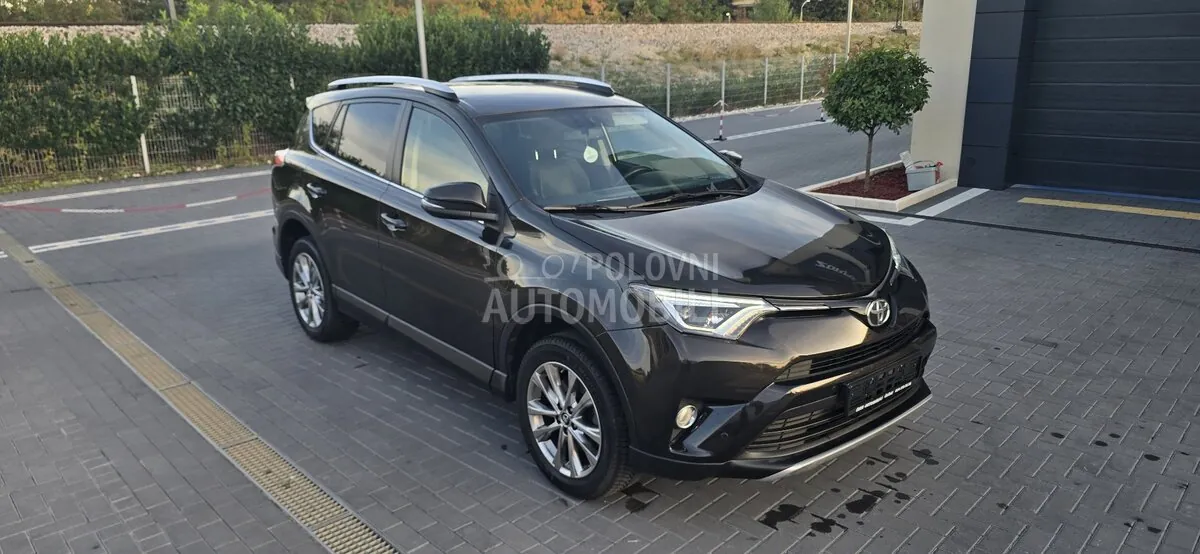 Toyota Rav 4 2016 photo 3