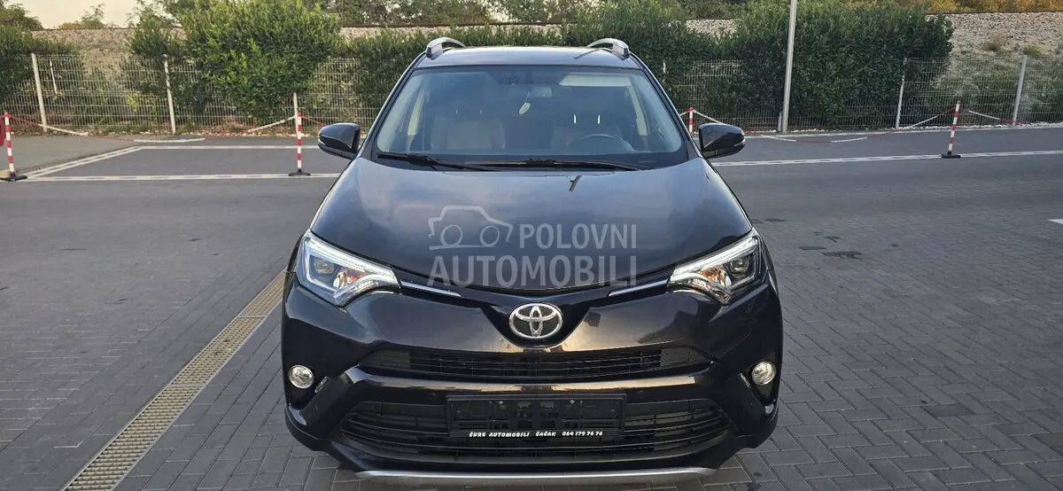 Toyota Rav 4 2016 photo 4