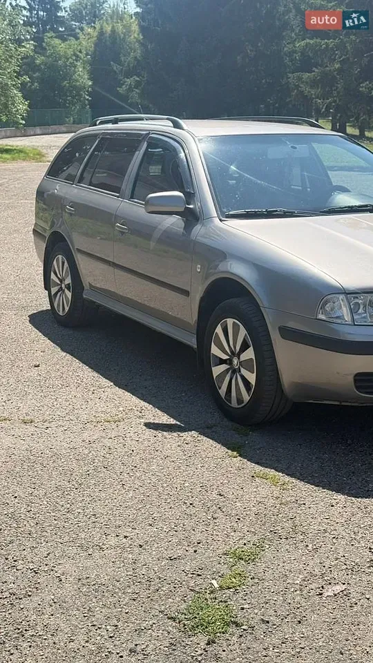 Skoda Octavia 2006 photo 3