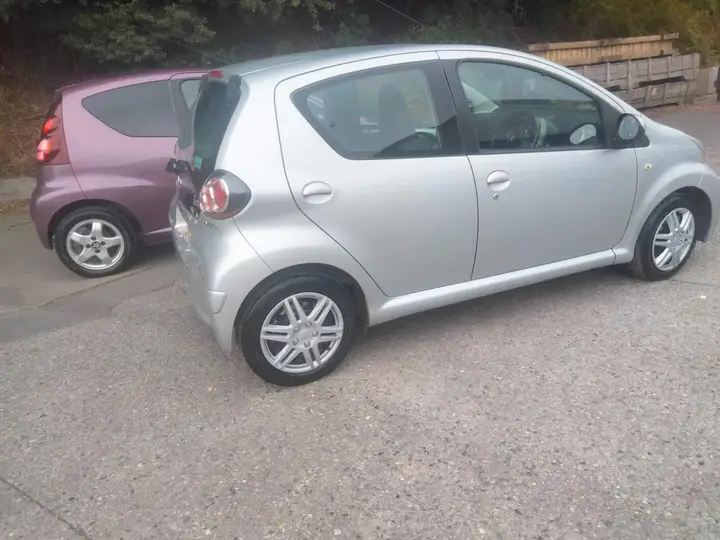 Toyota Aygo 2012 photo 4