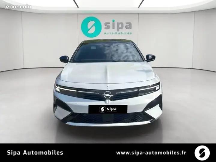 Opel Astra 2026 photo 3