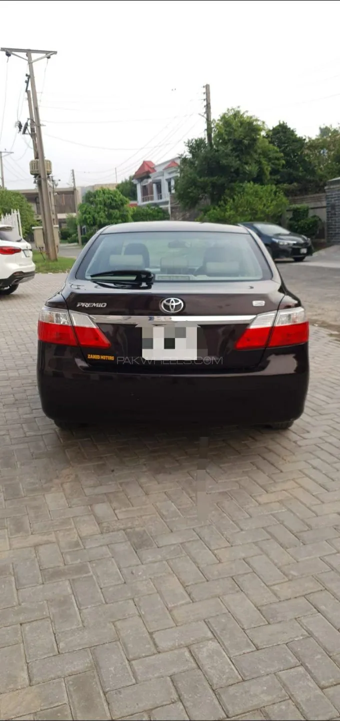Toyota Premio