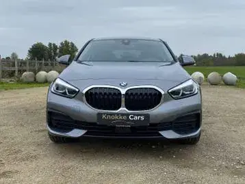 BMW 1 Series 2024 photo 2