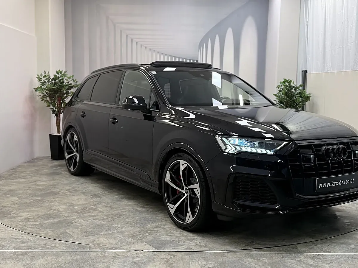 Audi Q7 2020 photo 3