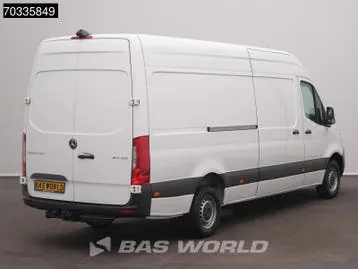 Mercedes-Benz Sprinter 2023 photo 2