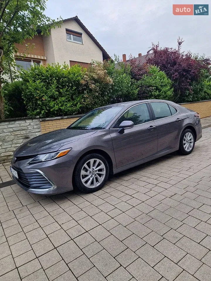 Toyota Camry 2022 photo 4