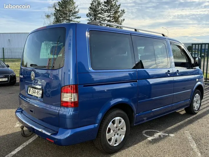 Volkswagen Multivan 2006 photo 5