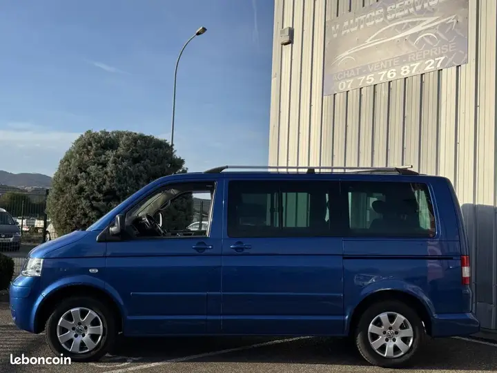 Volkswagen Multivan 2006 photo 2