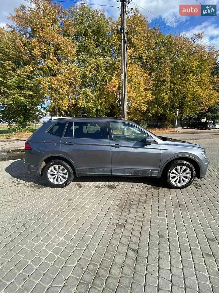 Volkswagen Tiguan 2018 photo 5