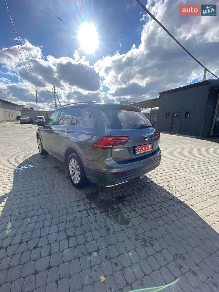 Volkswagen Tiguan 2018 photo 4