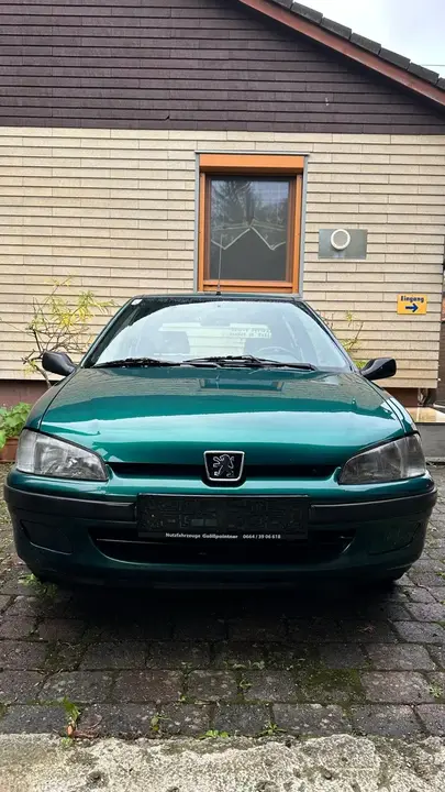 Peugeot 106