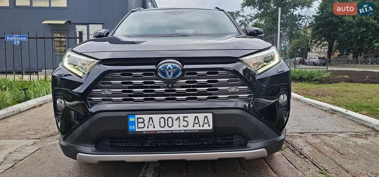 Toyota Rav4 2019 photo 3