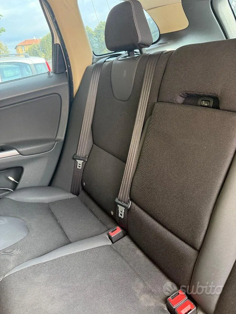 Volvo Xc60 2010 photo 3