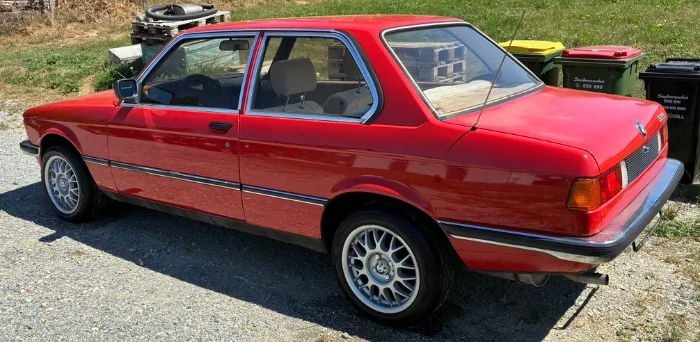 BMW 3 Series 1982 photo 3