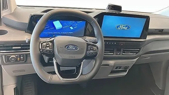 Ford Custom 2026 photo 4