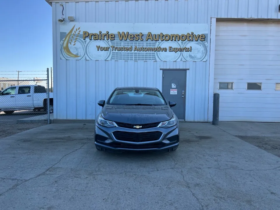 Chevrolet Cruze 2018 photo 2