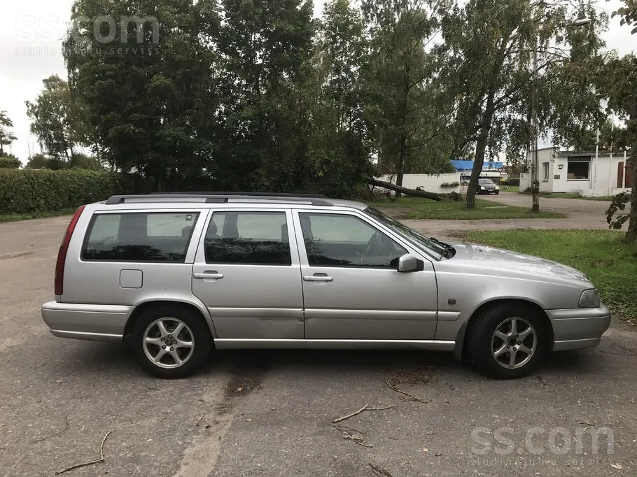 Volvo V70 1999 photo 3