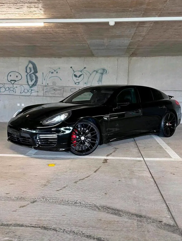 Porsche Panamera