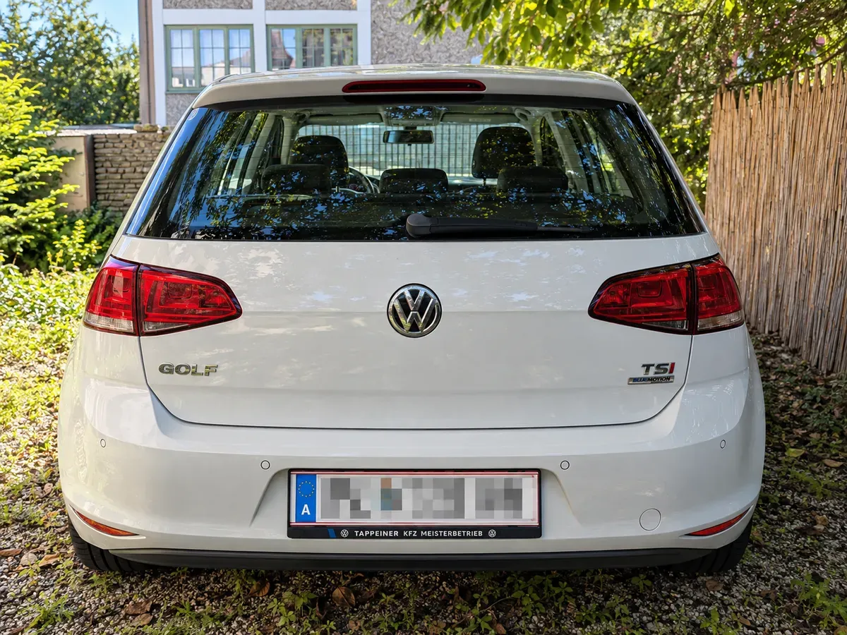 Volkswagen Golf 2013 photo 2