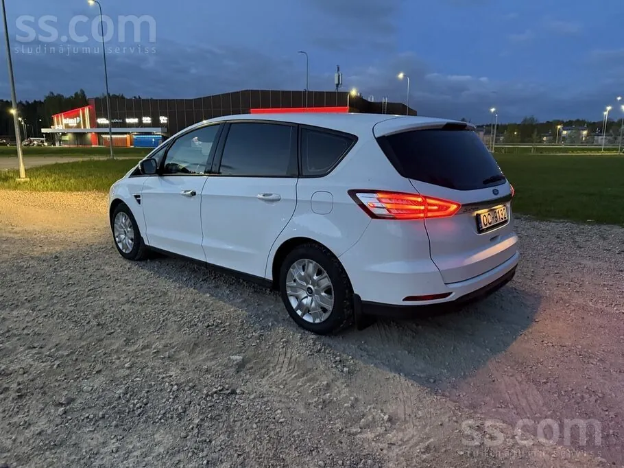 Ford S-Max 2016 photo 4