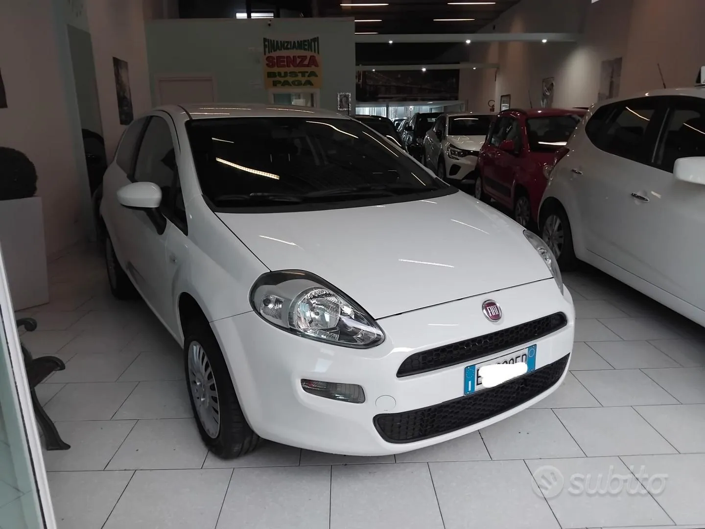 Fiat Punto 2013 photo 2