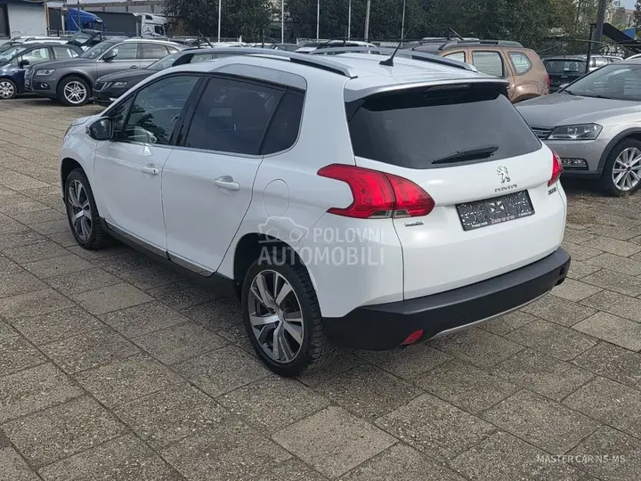 Peugeot 2008 2015 photo 4