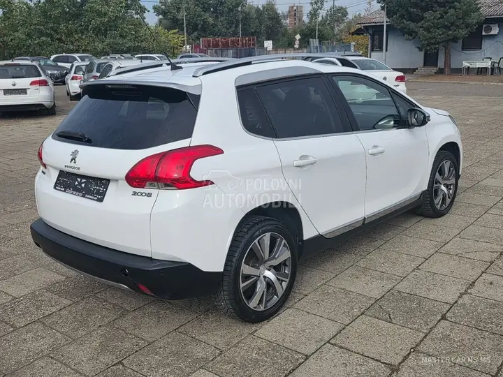 Peugeot 2008 2015 photo 3