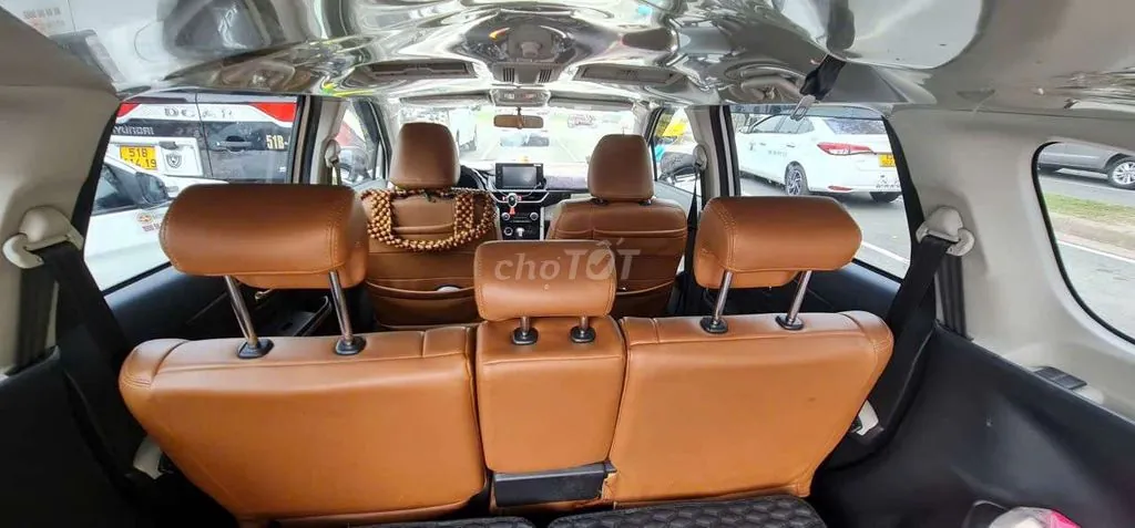 Toyota Veloz Cross
