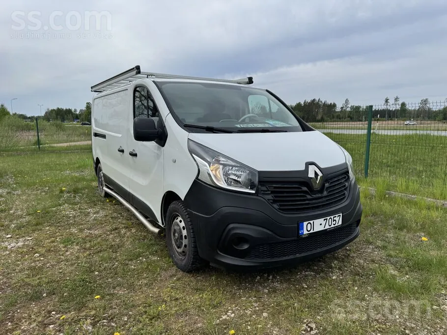 Renault Trafic 2017 photo 2