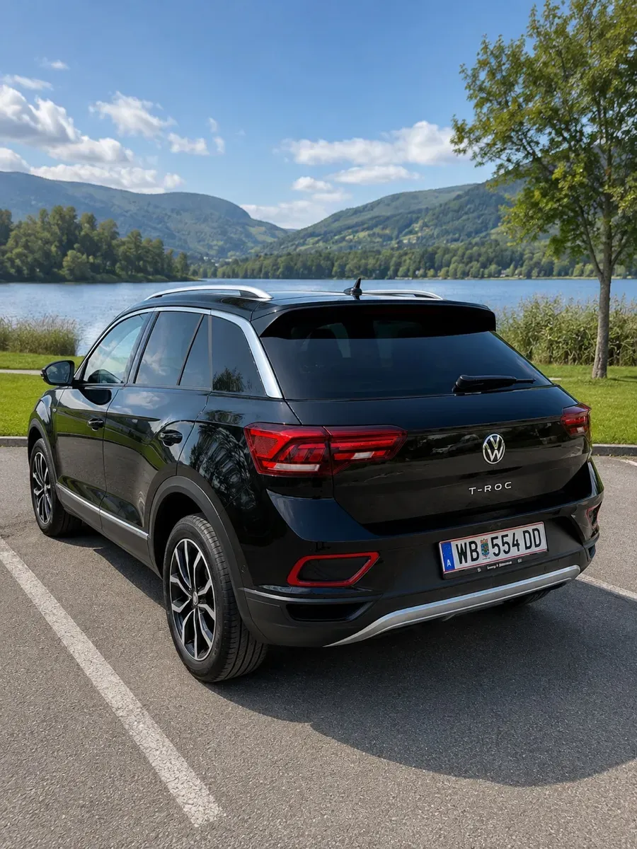 Volkswagen T-Roc 2023 photo 2