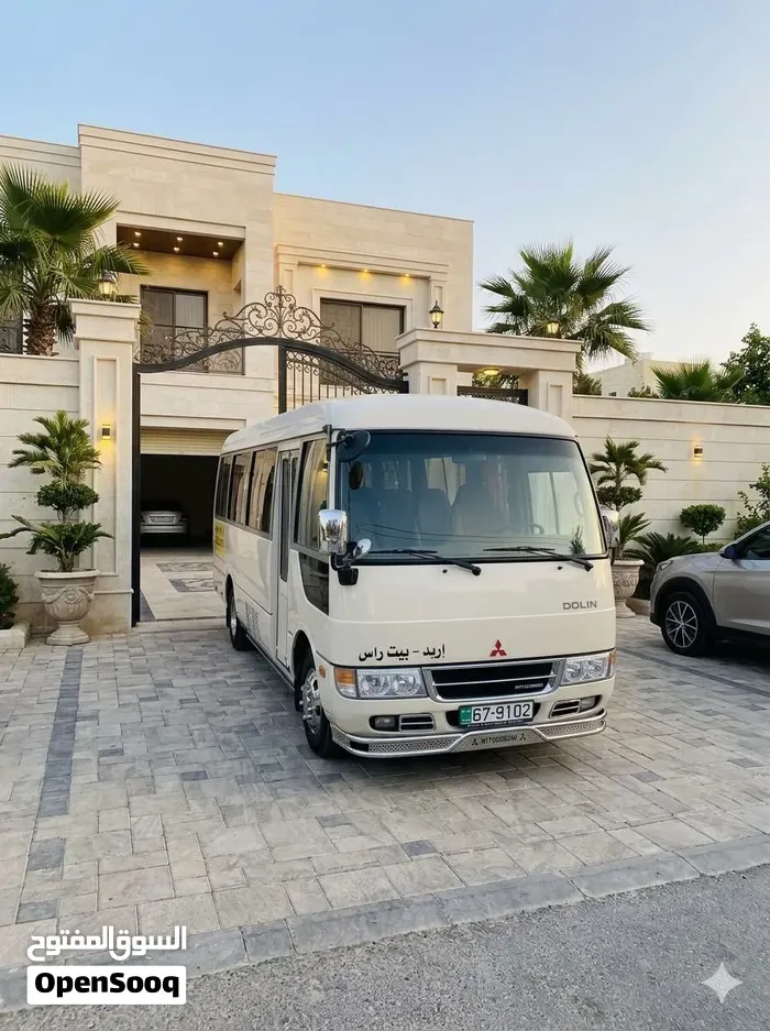 Mitsubishi Fuso Rosa