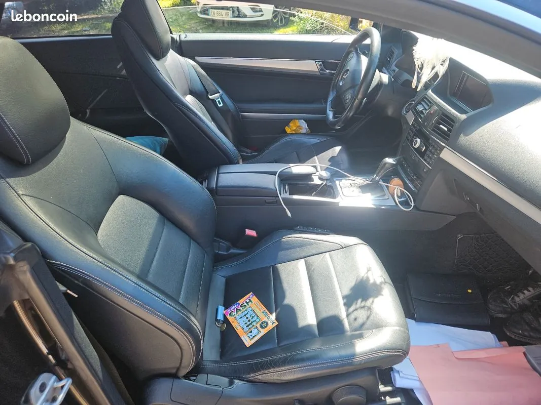 Mercedes-Benz E350 2011 photo 3