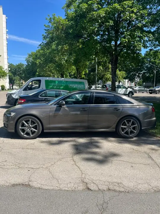 Audi A6 2015 photo 2