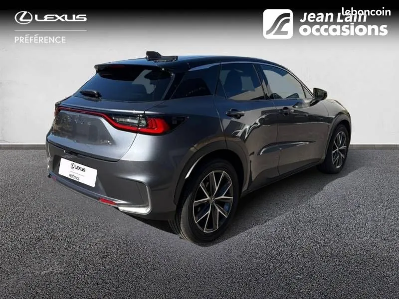 Lexus Lbx 2025 photo 5