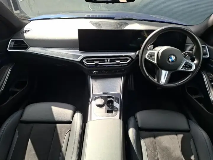 BMW 3 Series 2023 photo 3