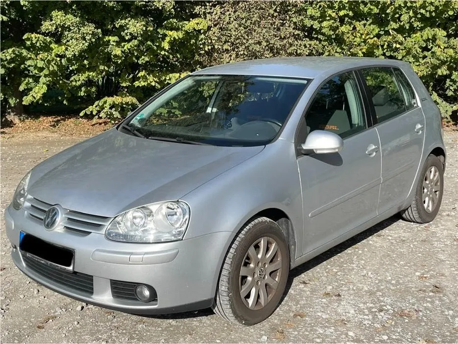 Volkswagen Golf V