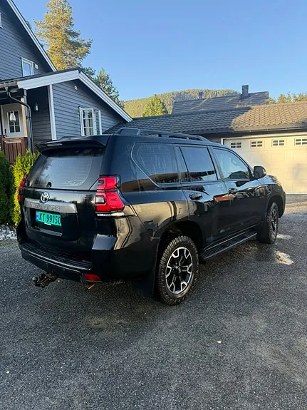 Toyota Land Cruiser 2019 photo 5
