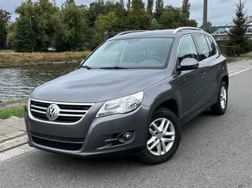 Volkswagen Tiguan 2011 photo 2