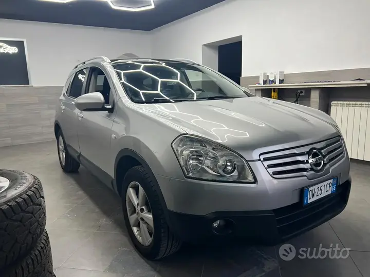 Nissan Qashqai 2009 photo 3